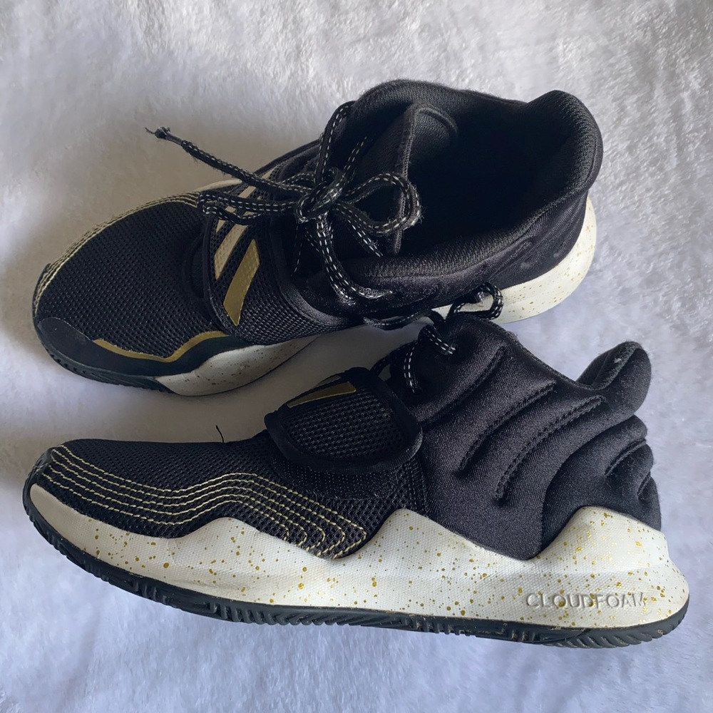 Adidas deep threat mens sneakers. Black. Size 7